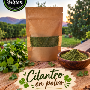 Cilantro en polvo “100% de nuestro cilantro agroecológico” con bolsa kraft y cuenco de hierba orgánica
